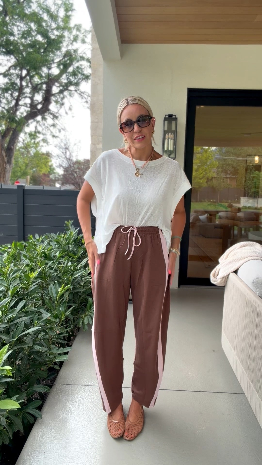 I love brown and pink together!

#LTKgrwm #LTKmomlife #LTKootd