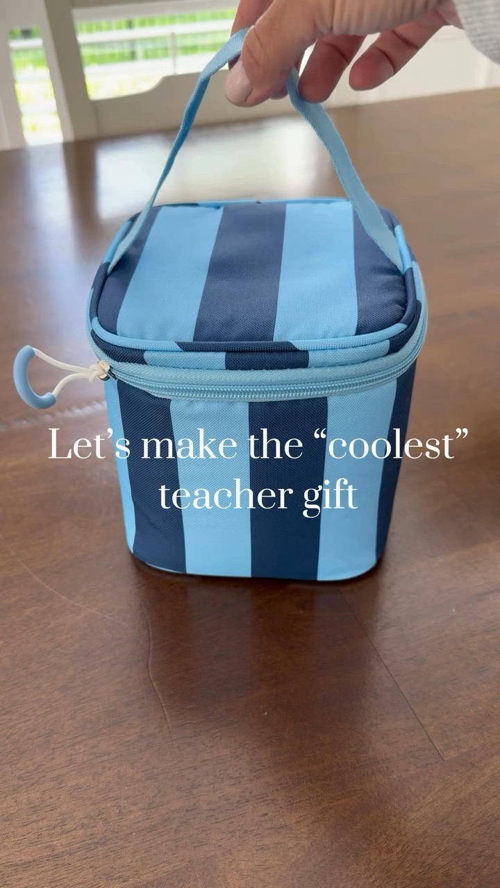 The COOLEST Teacher Gift 🍎😎⛱️

These $5 coolers make the cutest gift containers.
Comment COOL and I’ll send you the link to everything I used for this gift idea. 

#teacherappreciation #teachergift #maleteachergift #teachergiftideas #teacherappreciationweek