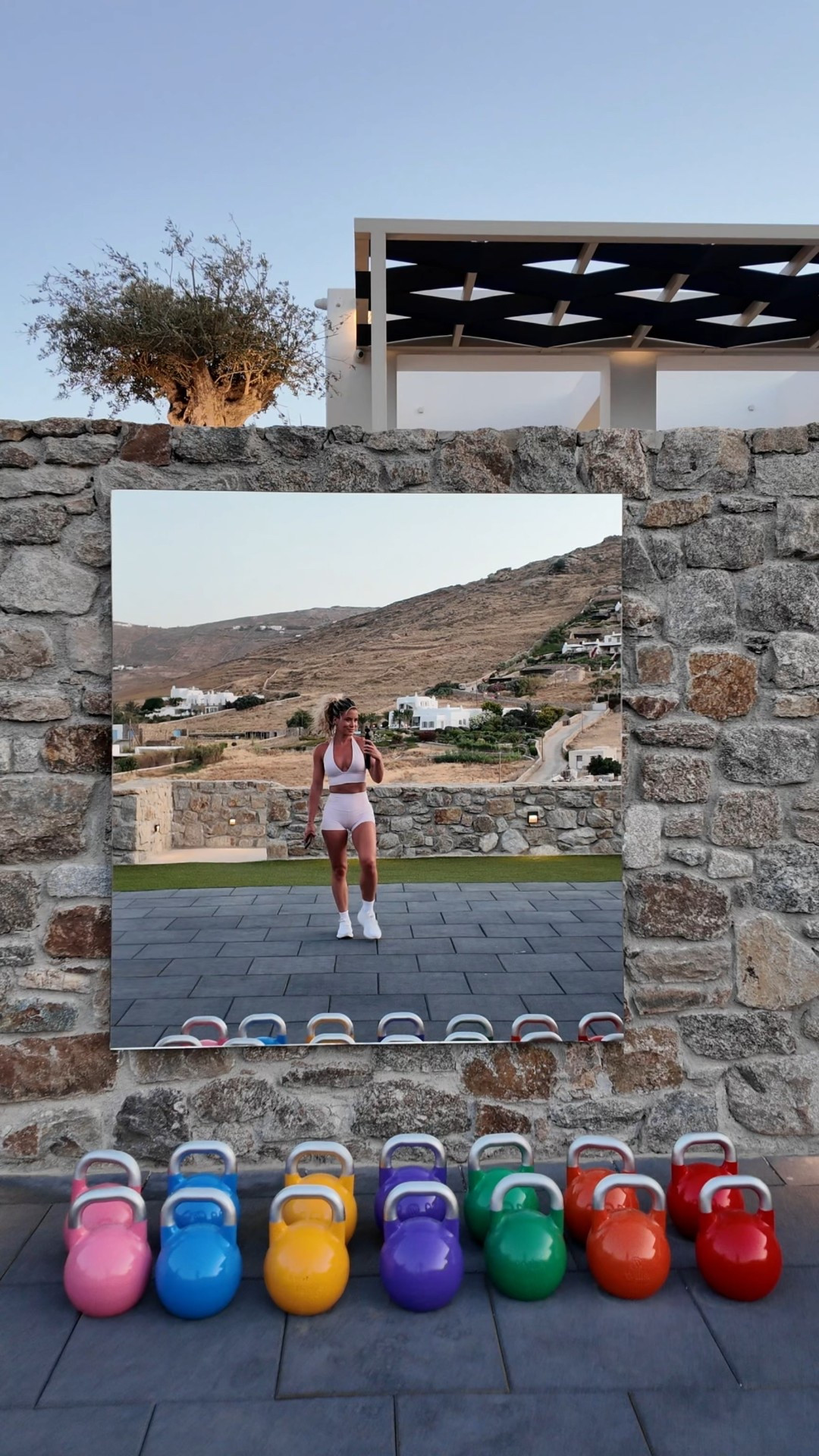 best summer workout set (looks great with a tan) 

#LTKU #LTKFindsUnder100 #LTKActive