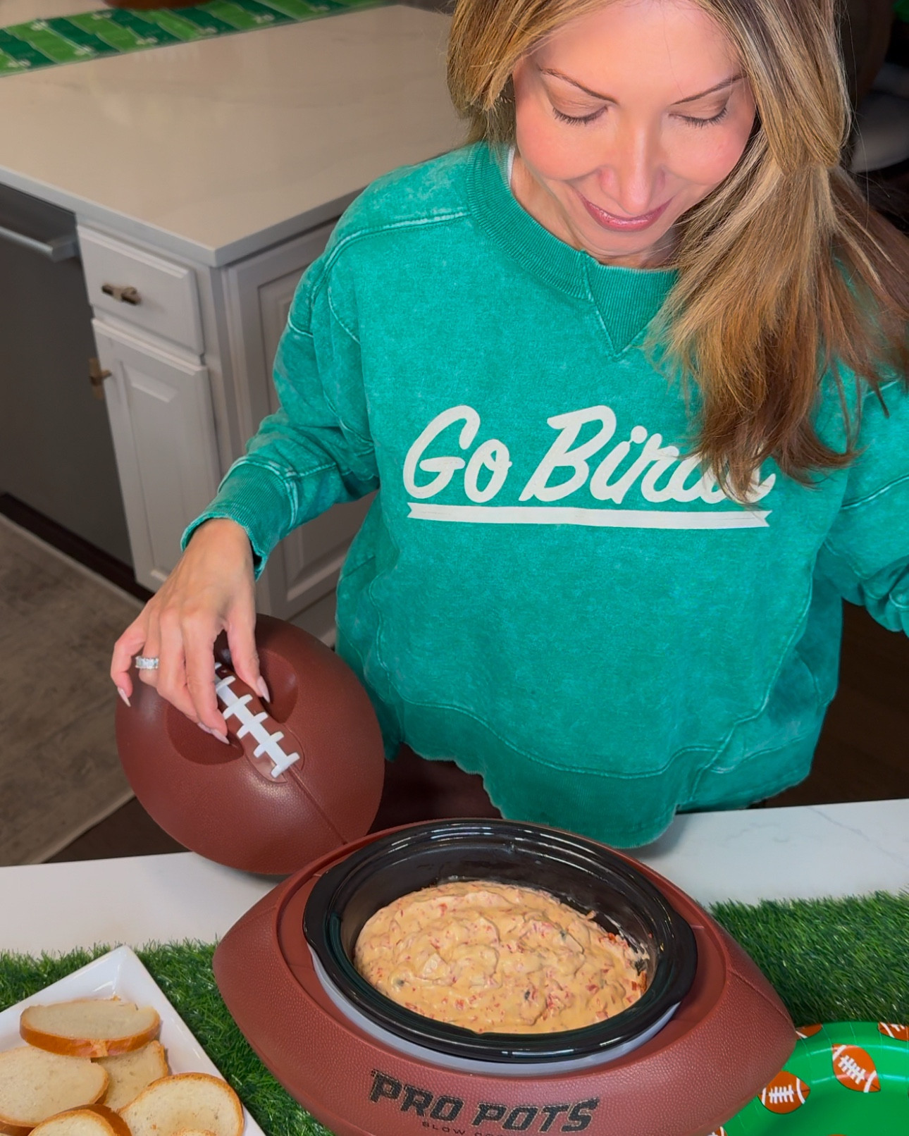 I couldn’t resist serving this dip in this awesome football crockpot. So festive for the football season and looks great! 



#LTKSaleAlert #LTKSeasonal #LTKHome
