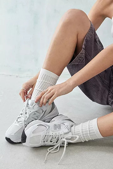 New Balance 530 White & Silver Trainers | Urban Outfitters (EU)