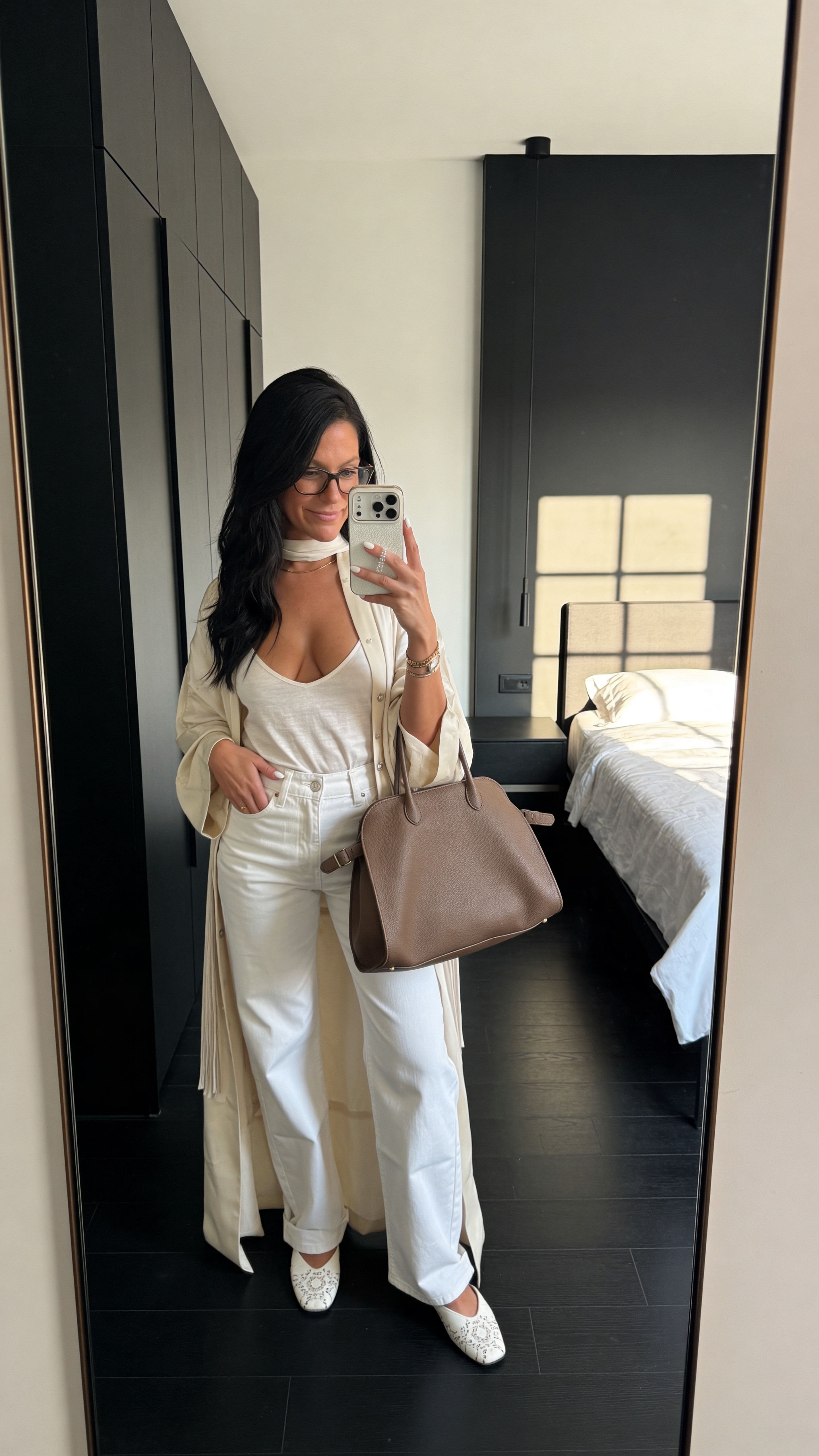 Night out in town 🤍🖤

#LTKgrwm #LTKootd #LTKmomlife