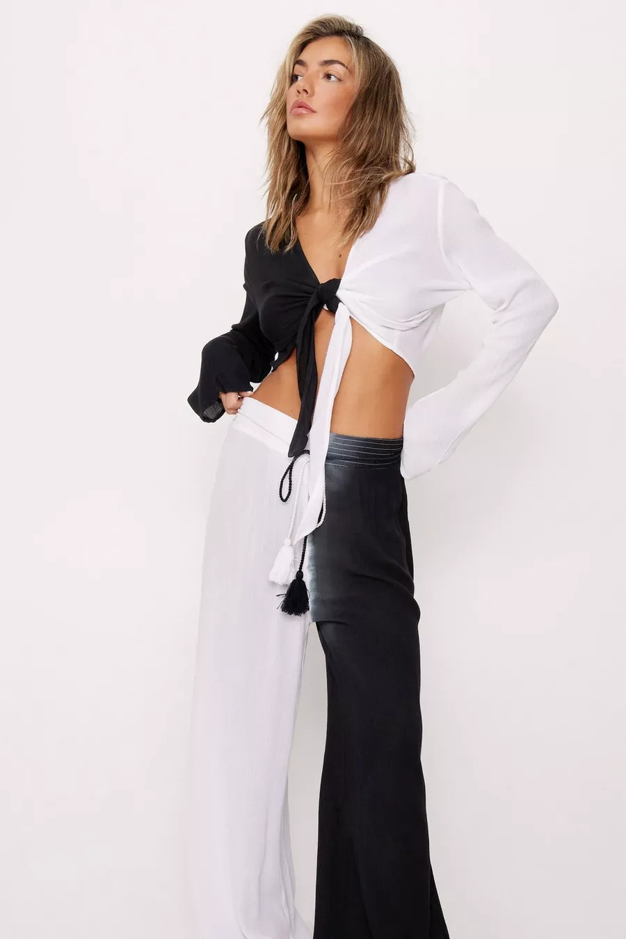 Crinkle Viscose Splice Ombre Tie Front Shirt | Nasty Gal (US)