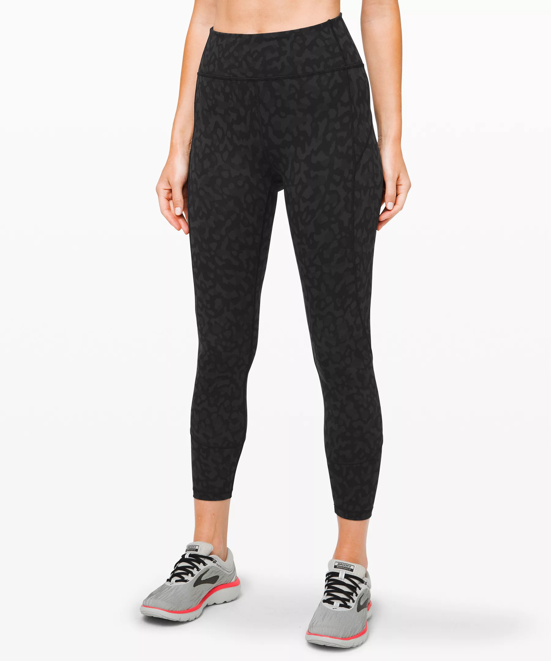In Movement Tight 25" Everlux | Lululemon (US)
