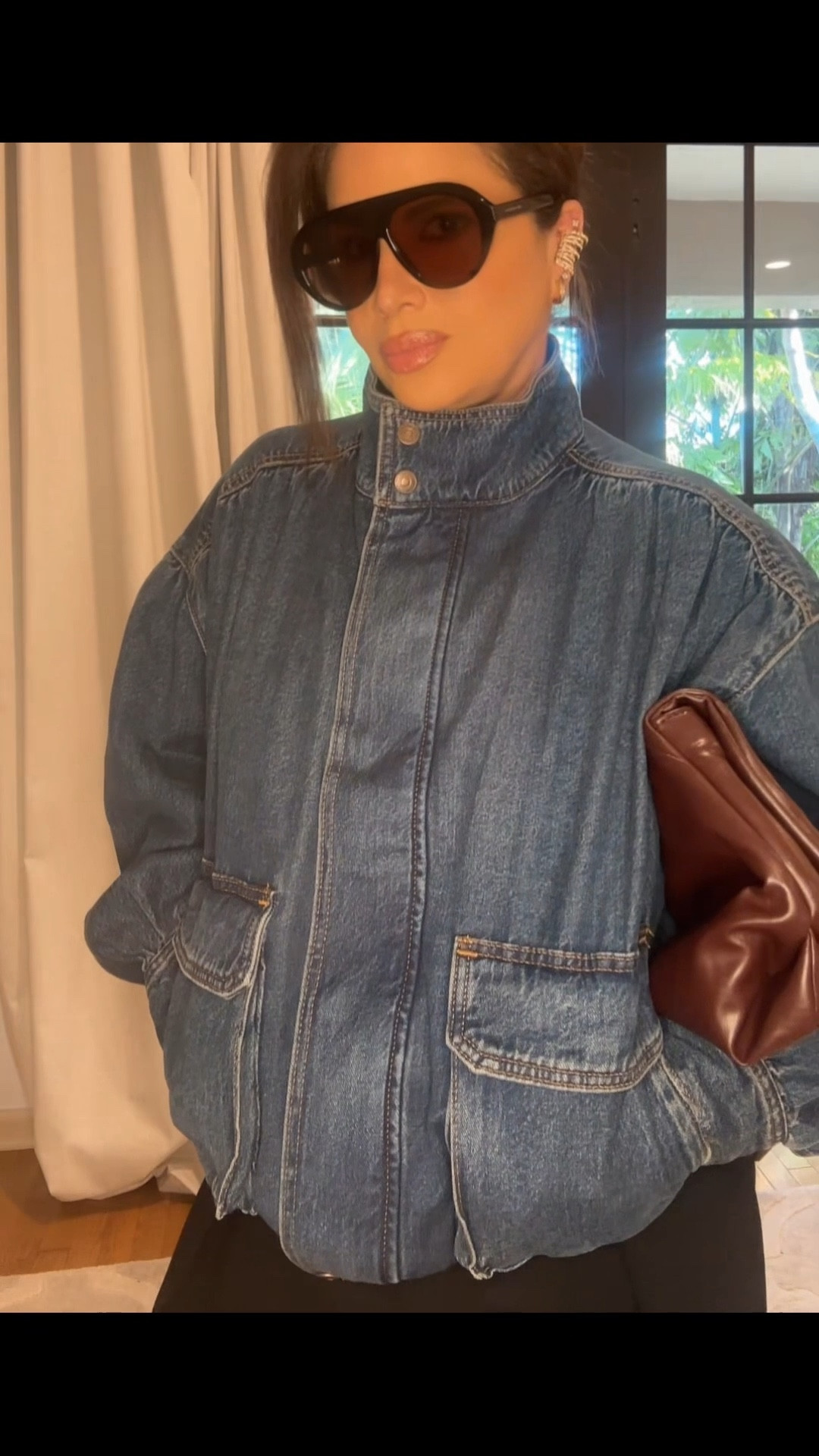 The cool factor denim jacket! 💙

#LTKootd #LTKOver40 #LTKdayinmylife