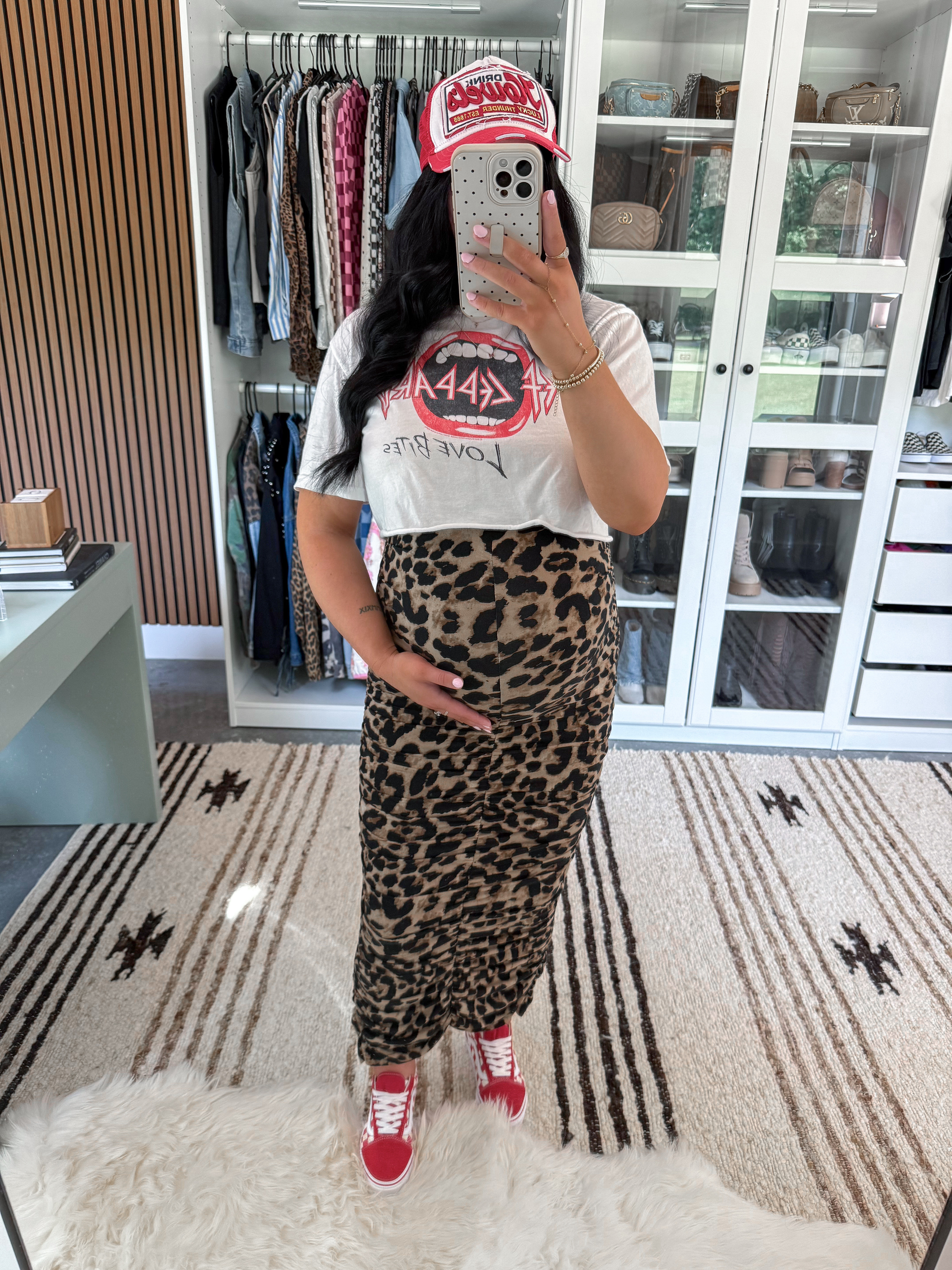 Tee - medium
Skirt - small

#LTKootd #LTKBump
