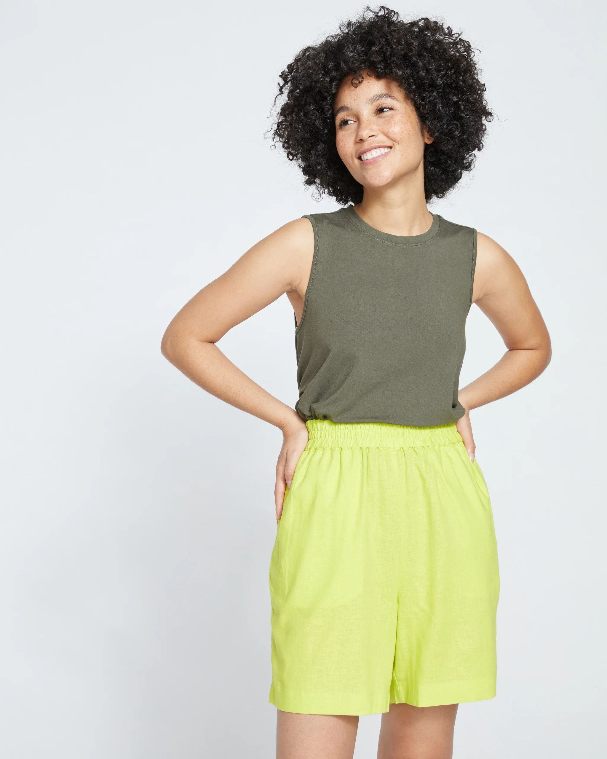 Juniper Linen Easy Pull-On Shorts - Bright Melon | Universal Standard