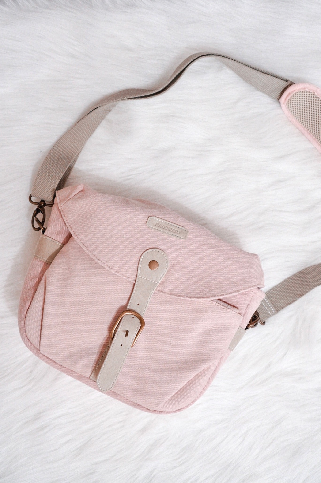 Camera bag, Amazon travel must have

#LTKitbag #LTKunder50 #LTKtravel