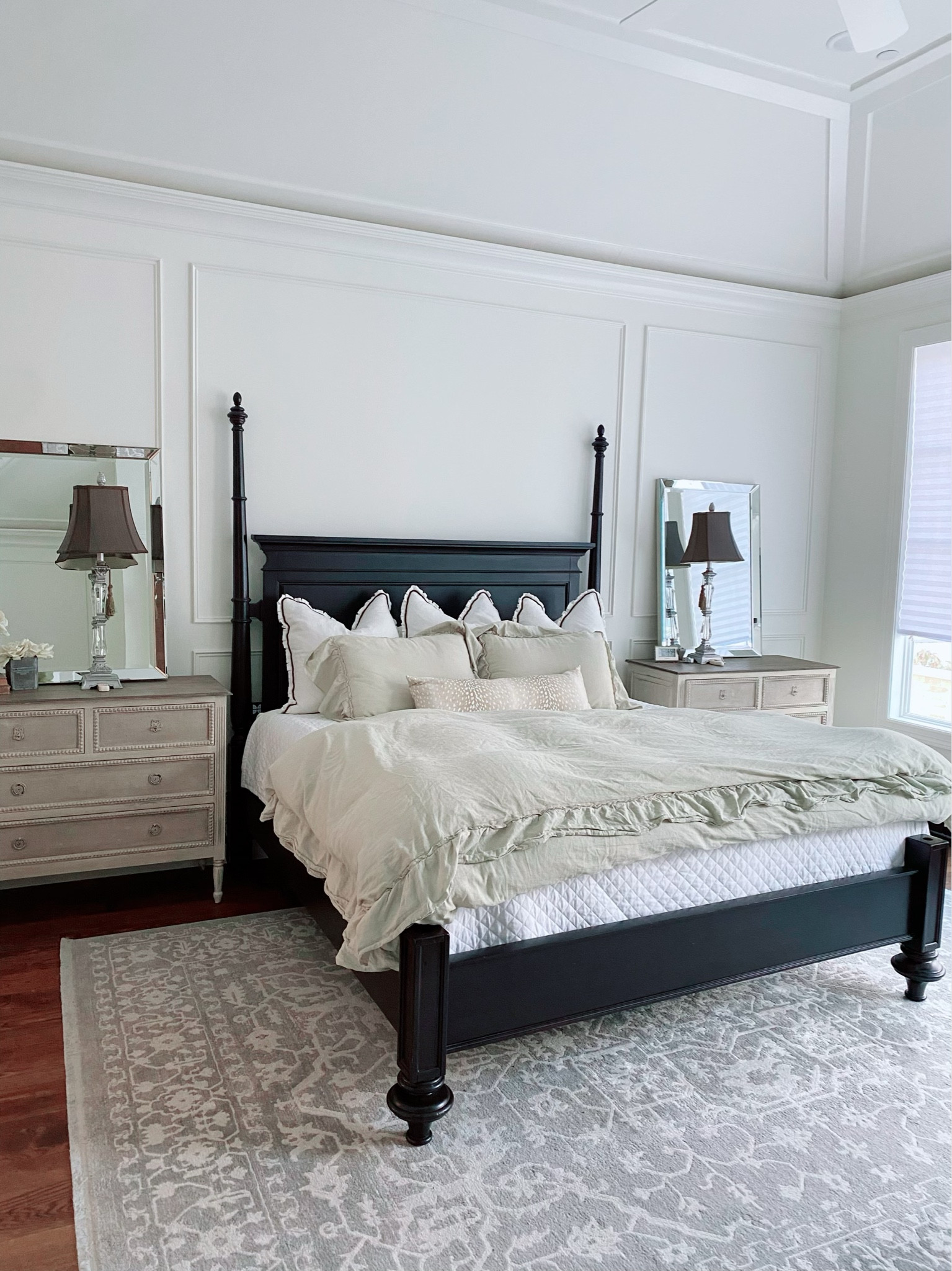 Master bedroom sources