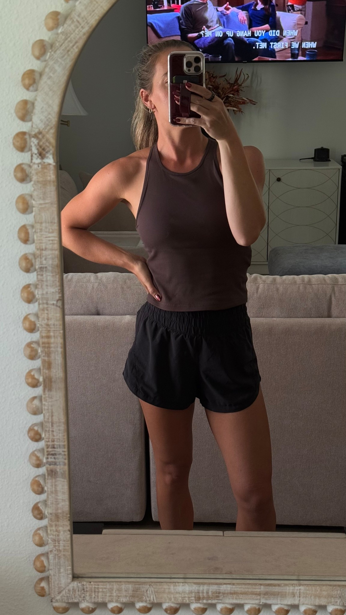 Give me all the brown for fall. This tank from vuori is so good! Wearing a small 

#LTKActive #LTKFallSale #LTKStyleTip