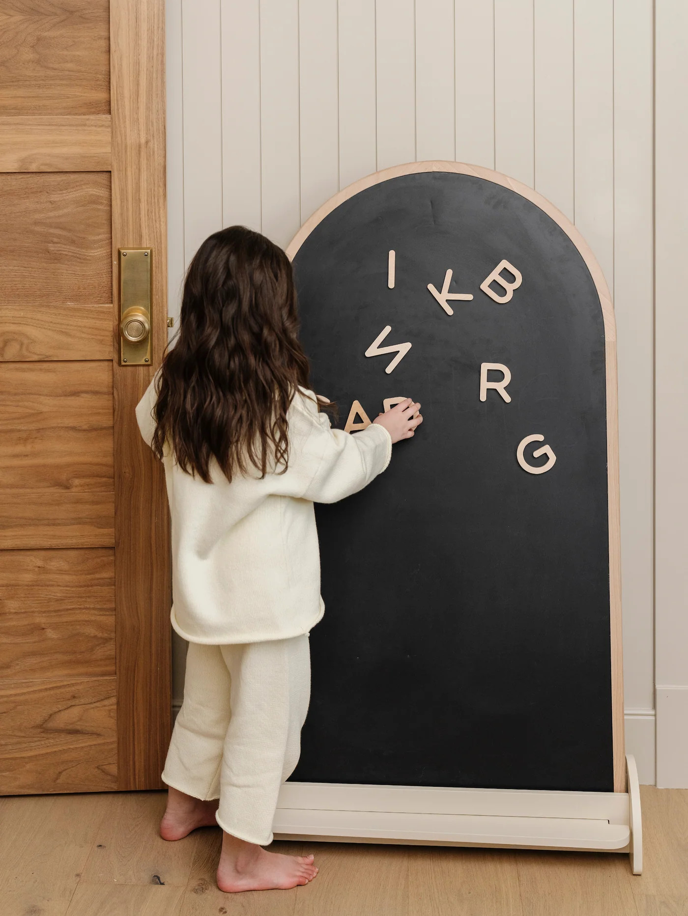 Arched Chalkboard Stand | Gathre