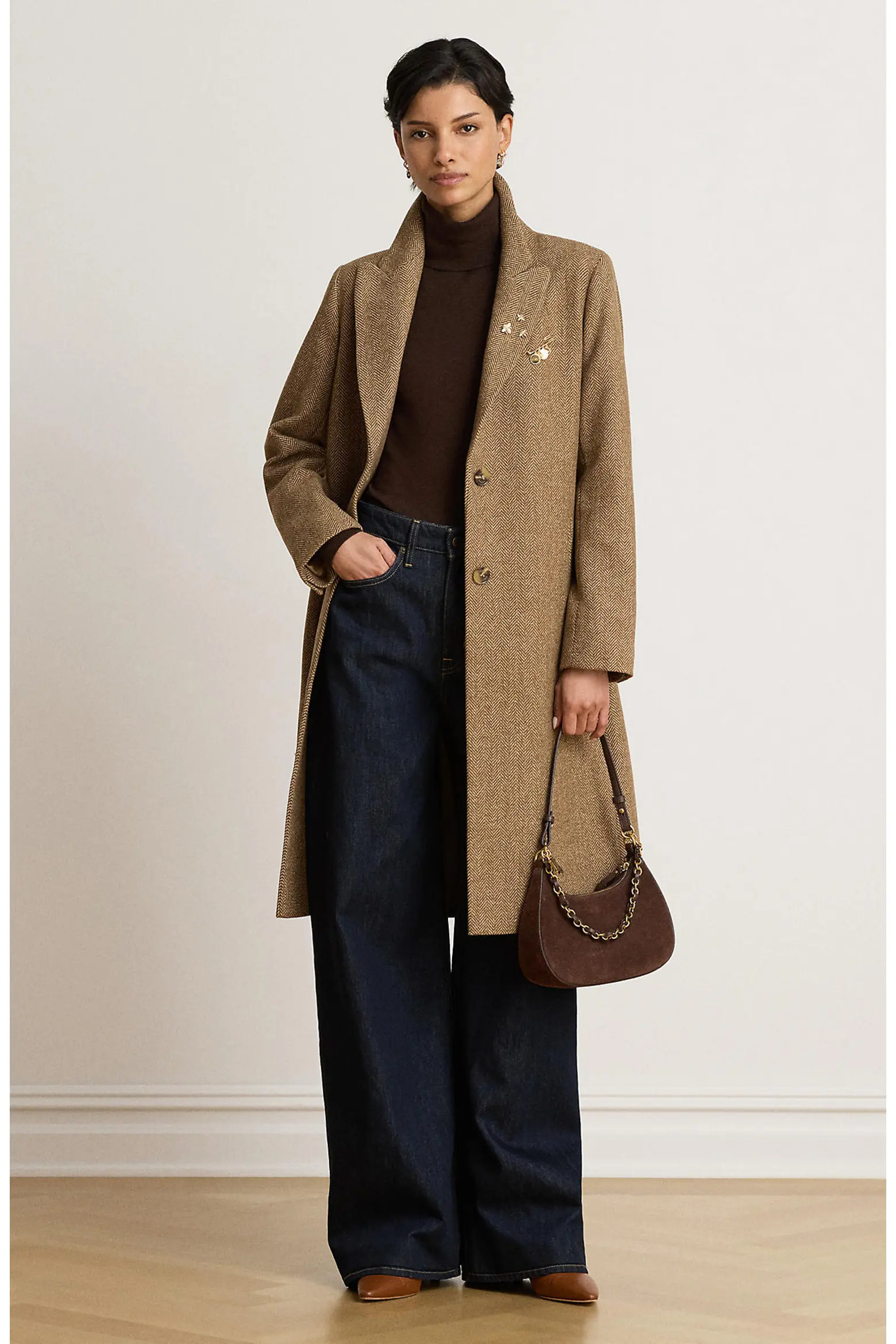 The Nordstrom Anniversary Sale always gets me dreaming of fall 🍁 I can already picture layering a soft wool coat over my outfits, adding a suede jacket for those in-between days, and finishing with a classic trench for that polished look. These pieces aren’t just stylish, they’re functional and versatile too. It’s like building a wardrobe that works for every moment. Fall fashion just became my favorite again 🛍️

#falllayers #nordstromanniversary #ltkfashion #cozylooks #trenchcoatstyle #suedejacket #nsale2026 

 #LTKSeasonal #LTKU #LTKSaleAlert