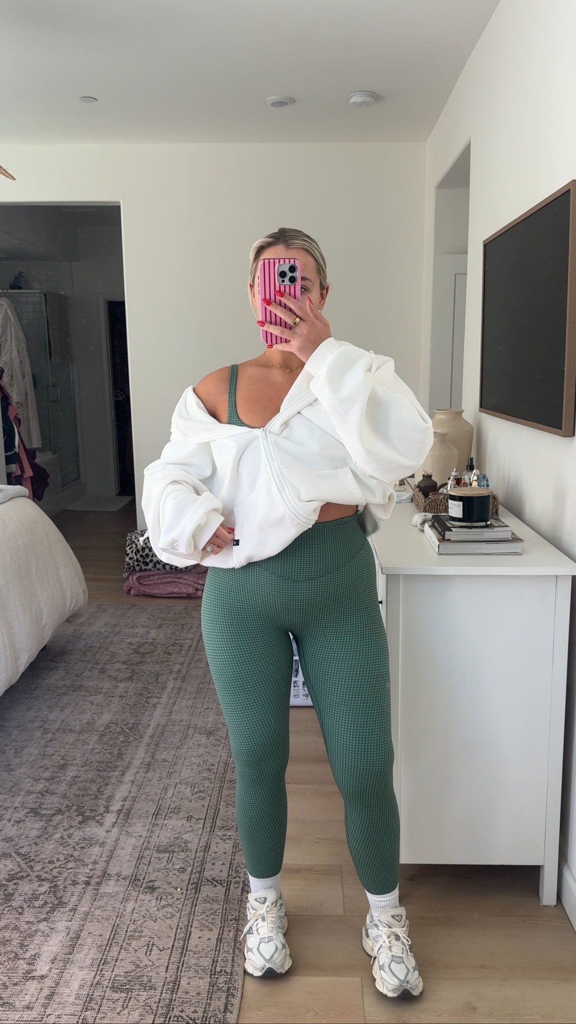 looove this vitality workout set !! wearing my true size large 💘

#LTKfitnessgoals #LTKMidsize #LTKActive