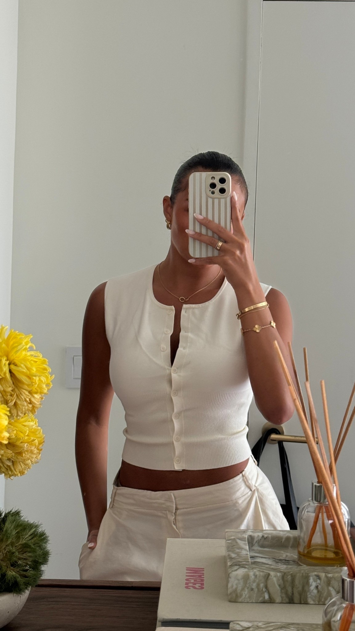 The cutest top for my work from home fit, found a similar/cheaper option in Amazon too🤭 I’m wearing a small for reference 