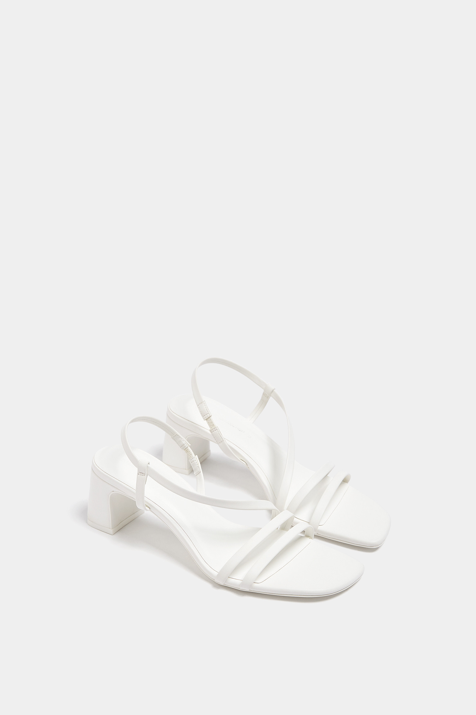 Sandali tacco fascette incrociate | PULL and BEAR IT