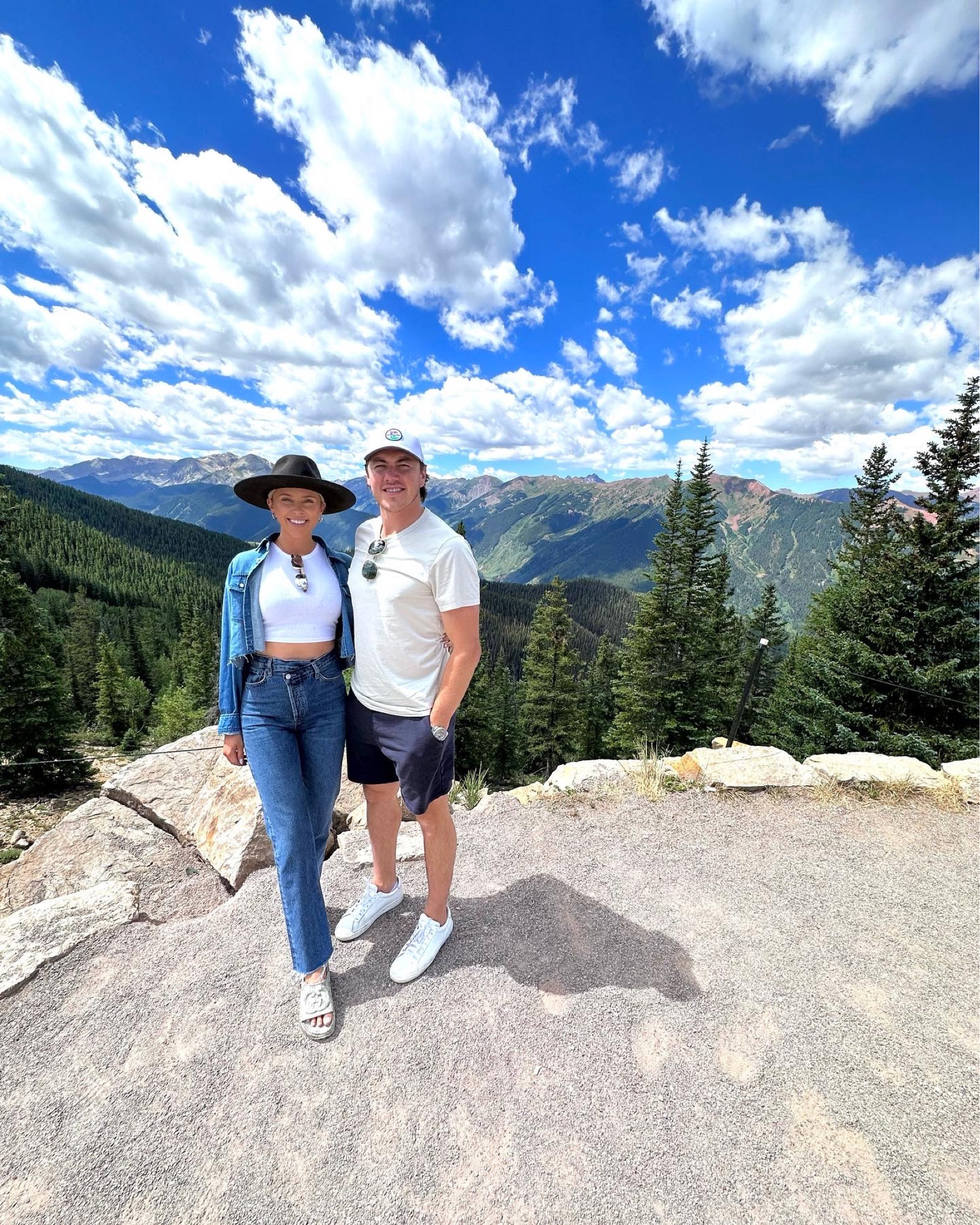 Aspen 🏔️

#LTKFind #LTKtravel