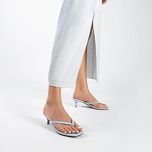 Amazon.com | DREAM PAIRS Kitten Heels for Women Flip Flop Low Heels Square Open Toe Sandals Thong... | Amazon (US)