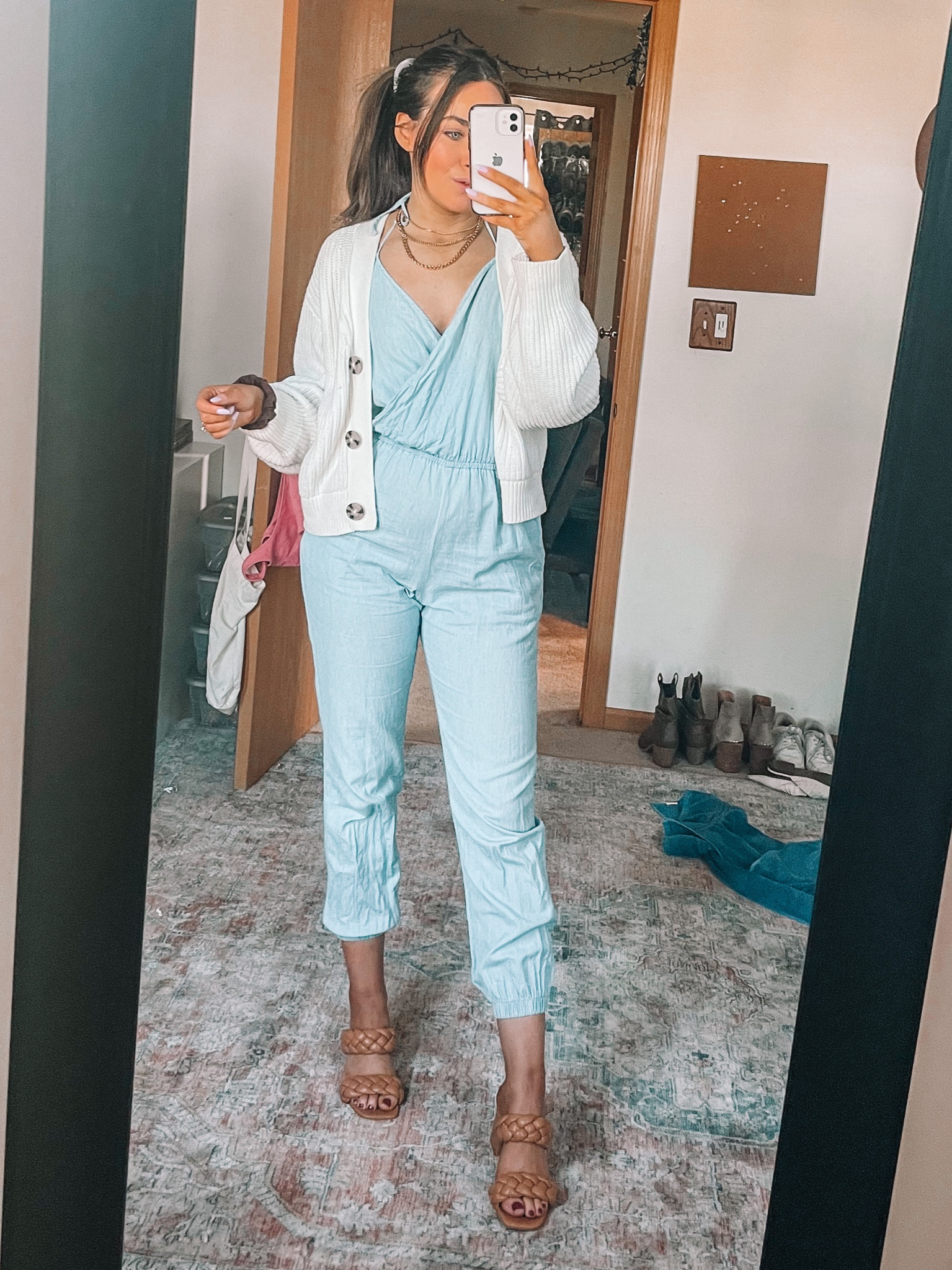 Love a good jumpsuit especially for work! I will link similar options below 


Jumpsuits / amazon / spring shoes / spring outfits / ootd / H&M finds / work wear / teacher outfit / summer outfits 



#LTKunder100 #LTKstyletip #LTKworkwear