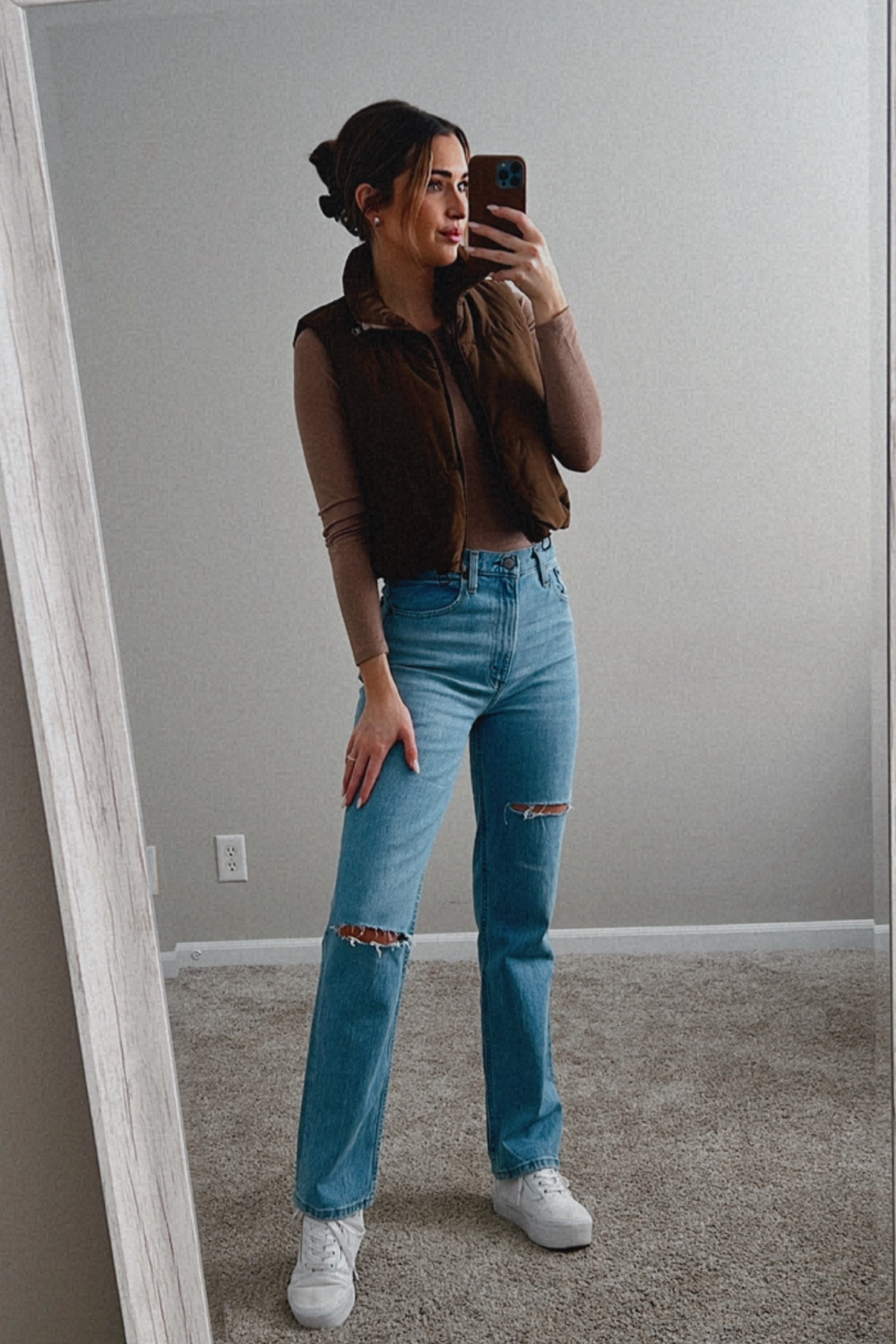 Brown on brown pls 🤎 this long sleeve is so soft from Abercrombie paired with a a cute little puffer vest! Abercrombie jeans size 26. 

#LTKstyletip #LTKfindsunder50