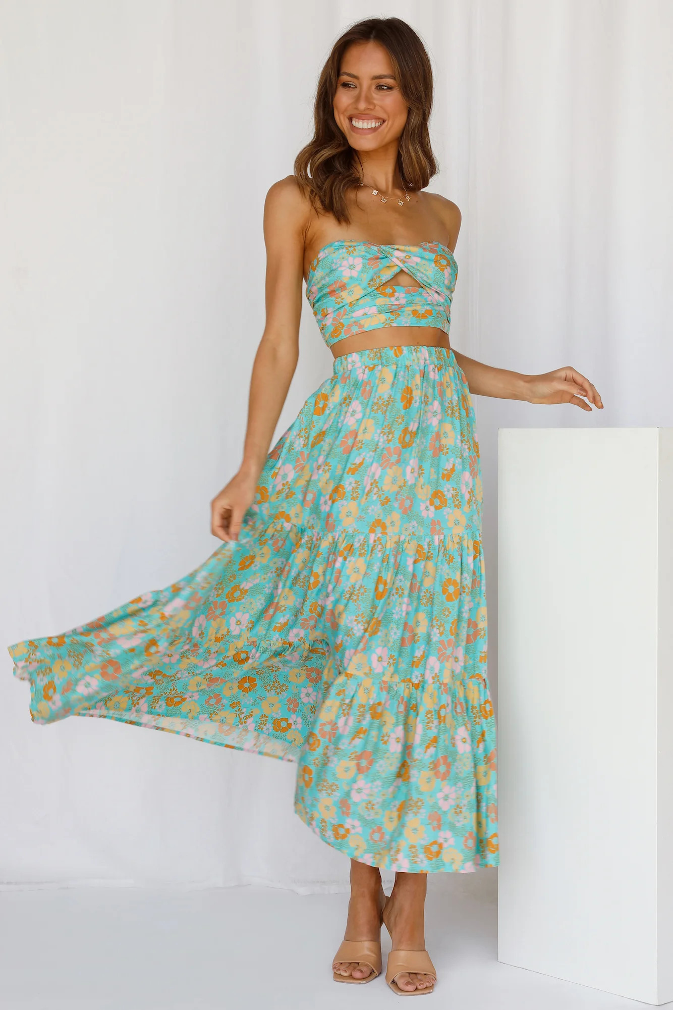 So Particular Crop Green | Hello Molly (AU)