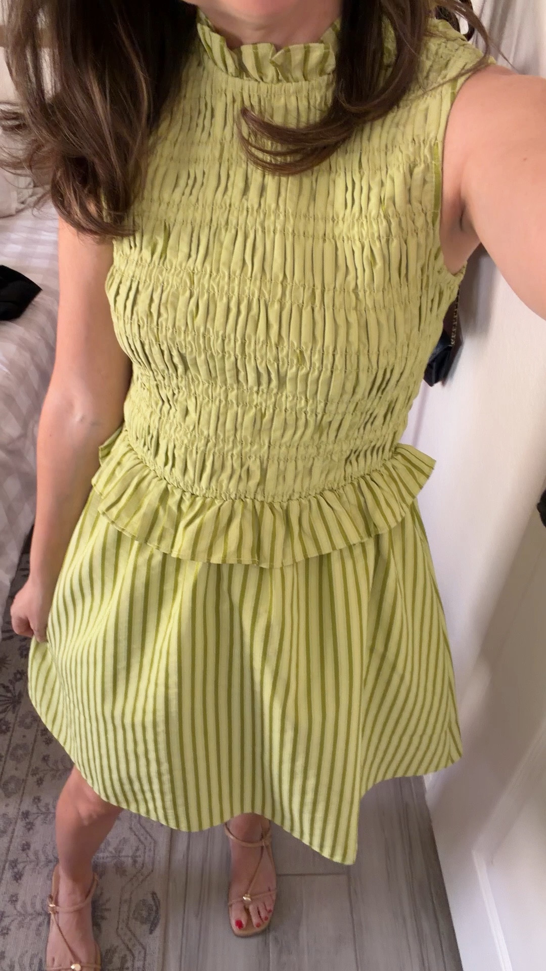 The green dress that sells out every time it restocks… and now I get why. The fit is that good and it’s one of those pieces you’ll keep reaching for.
@tnuck 

#LTKFestival #LTKPetite #LTKootd