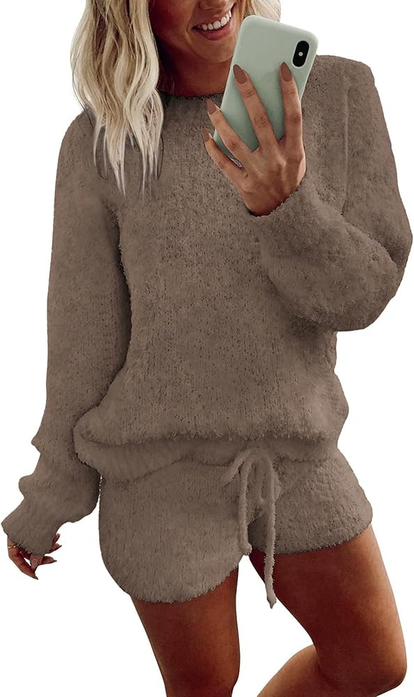 Ekouaer Fuzzy Fleece Pajamas 2 Piece Warm Soft Lounge Set Long Sleeve Sweater Top and Shorts Loun... | Amazon (US)
