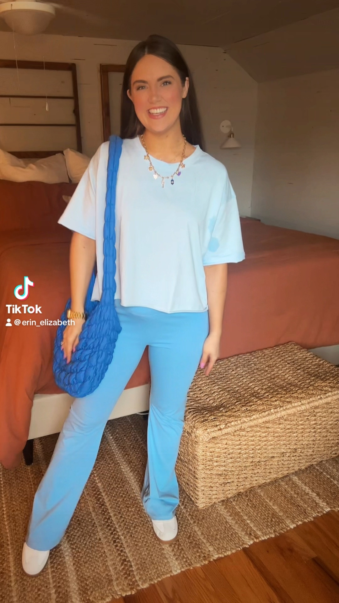 Amazon // Amazon finds // Amazon outfit // outfit inspo // ootd // yoga pant // cropped tee // quilted bag // trendy // Athleisure // try on // video // tik tok 

#LTKVideo #LTKStyleTip #LTKFindsUnder50