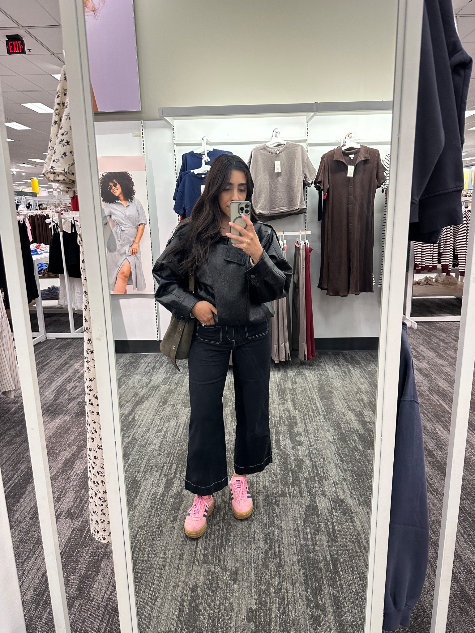 My favorite leather jacket  

#LTKdayinmylife #LTKootd #LTKSaleAlert