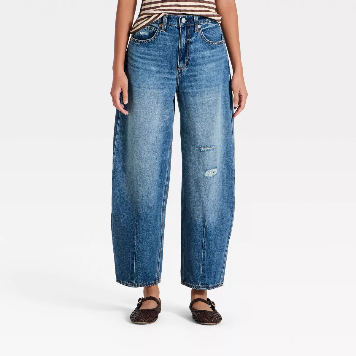 Women's High-Rise Easy Barrel Jeans - Universal Thread™ Medium Wash 2 Long | Target