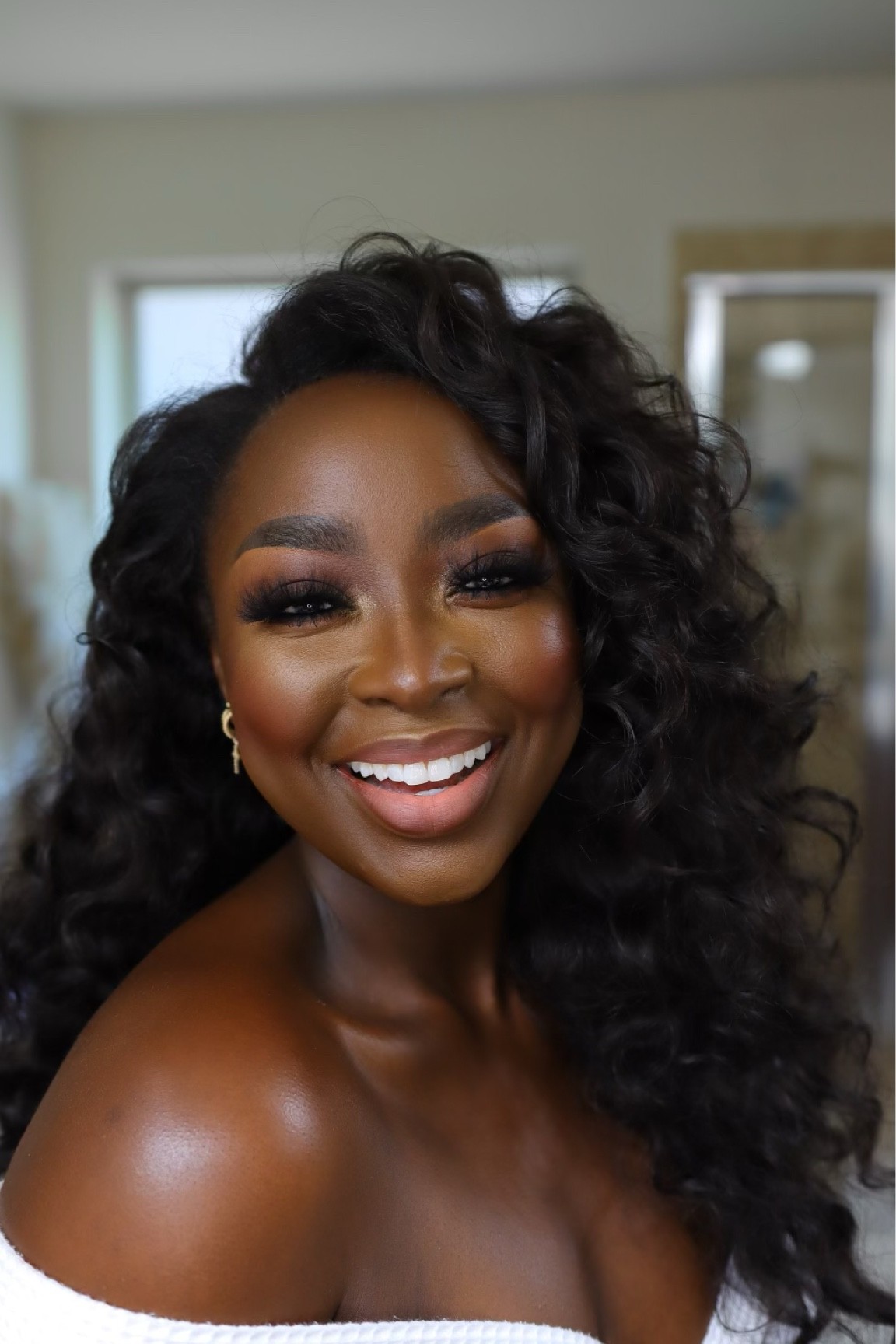 Bombshell Curly Hair on Dark Skin. Holiday Look Inspo 

#LTKunder100 #LTKHoliday #LTKbeauty