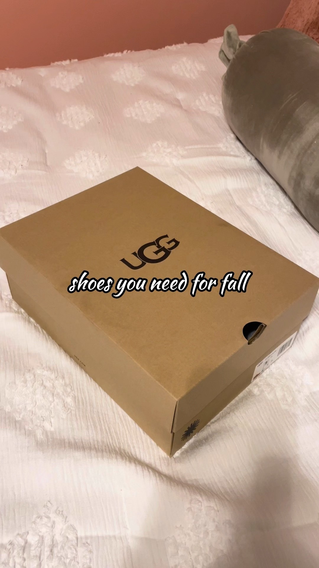 fall shoes, ultra mini ugg, black & white nike dunk, steve madden boots, brown converse, holiday gift ideas 

#LTKHoliday #LTKSeasonal #LTKshoecrush