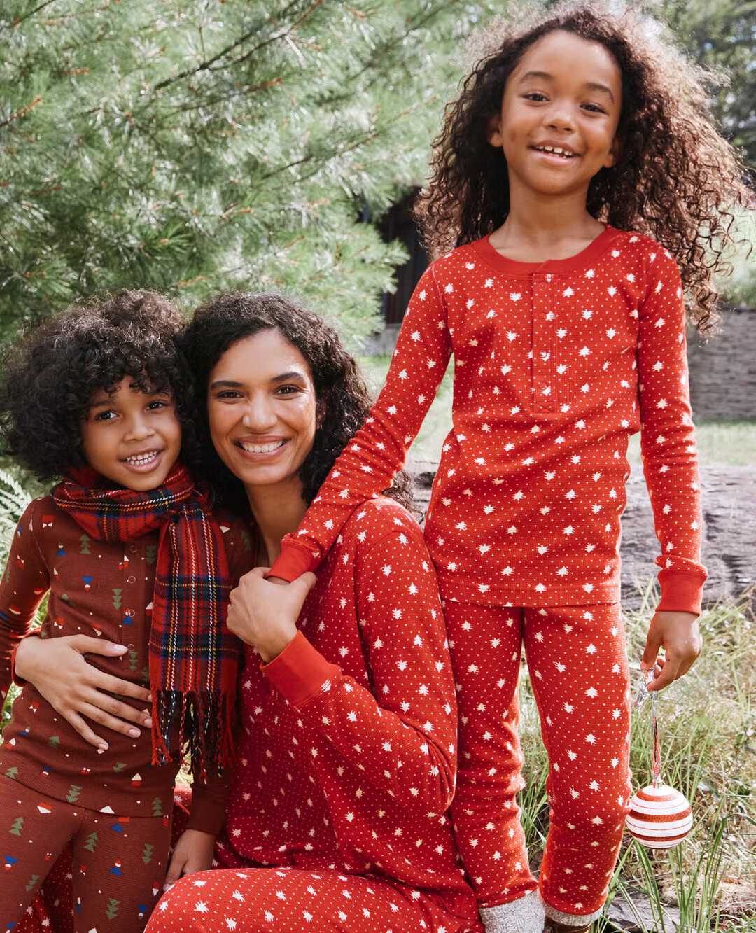 Holiday Mommy & Me Waffle Pajamas | Hanna Andersson