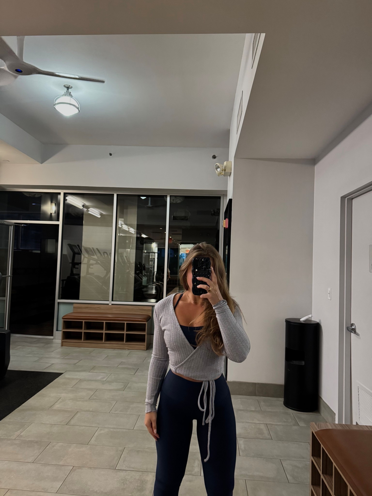 Set & wrap 

#LTKActive #LTKStyleTip