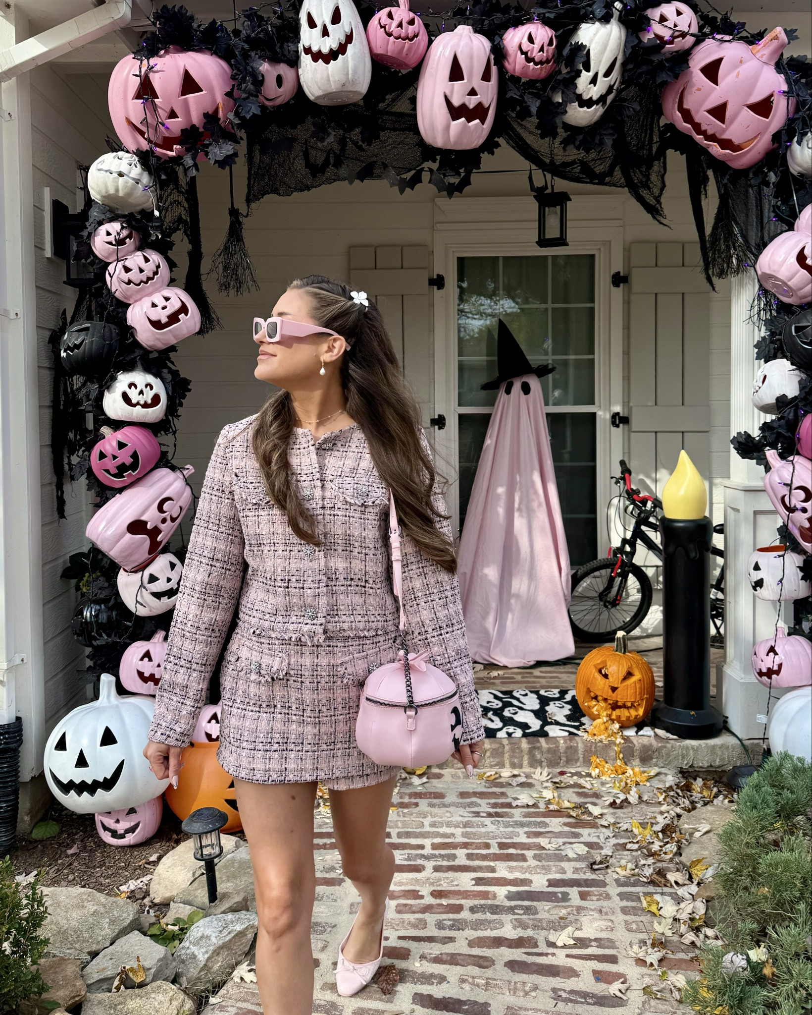 The cutest tweed set for the holidays but it happens to scream Glinda. Yes please! The best part is it looks expensive but it’s not! 

#LTKFindsUnder50 #LTKStyleTip #LTKFindsUnder100