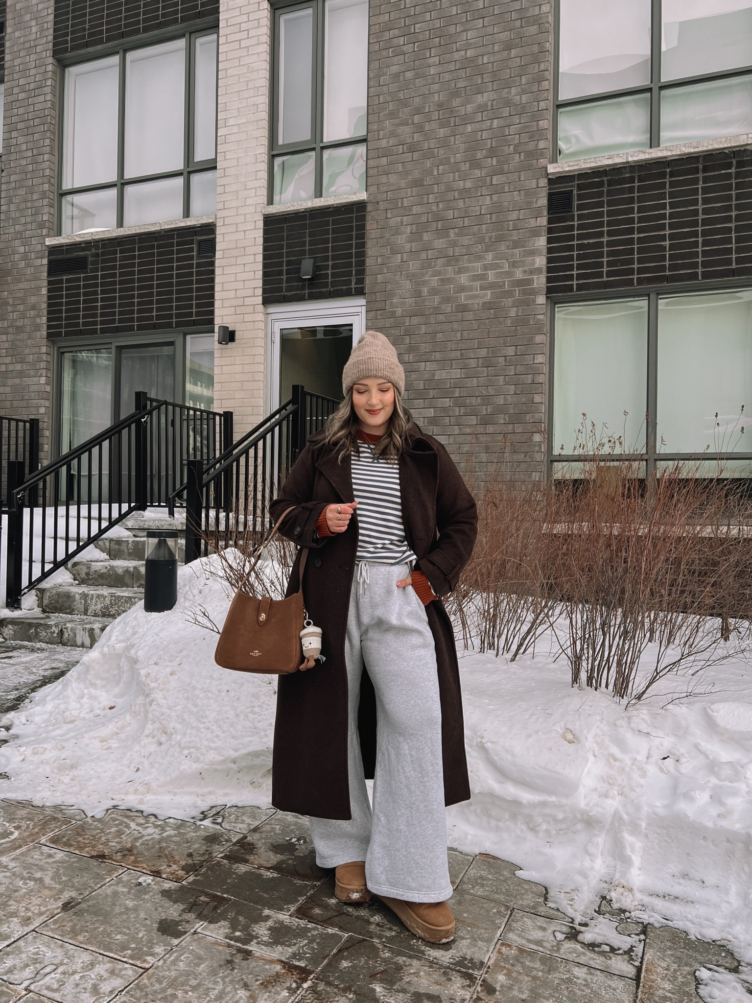 Casual winter outfit! Wearing my usual size L in the striped sweater, chocolate brown wool blend coat, and wide leg sweatpants. Ugg style platform boots from Amazon are so comfy! I’m usually a 9.5-10 and wear a 10


#LTKmidsize #LTKwinter #LTKstyletip