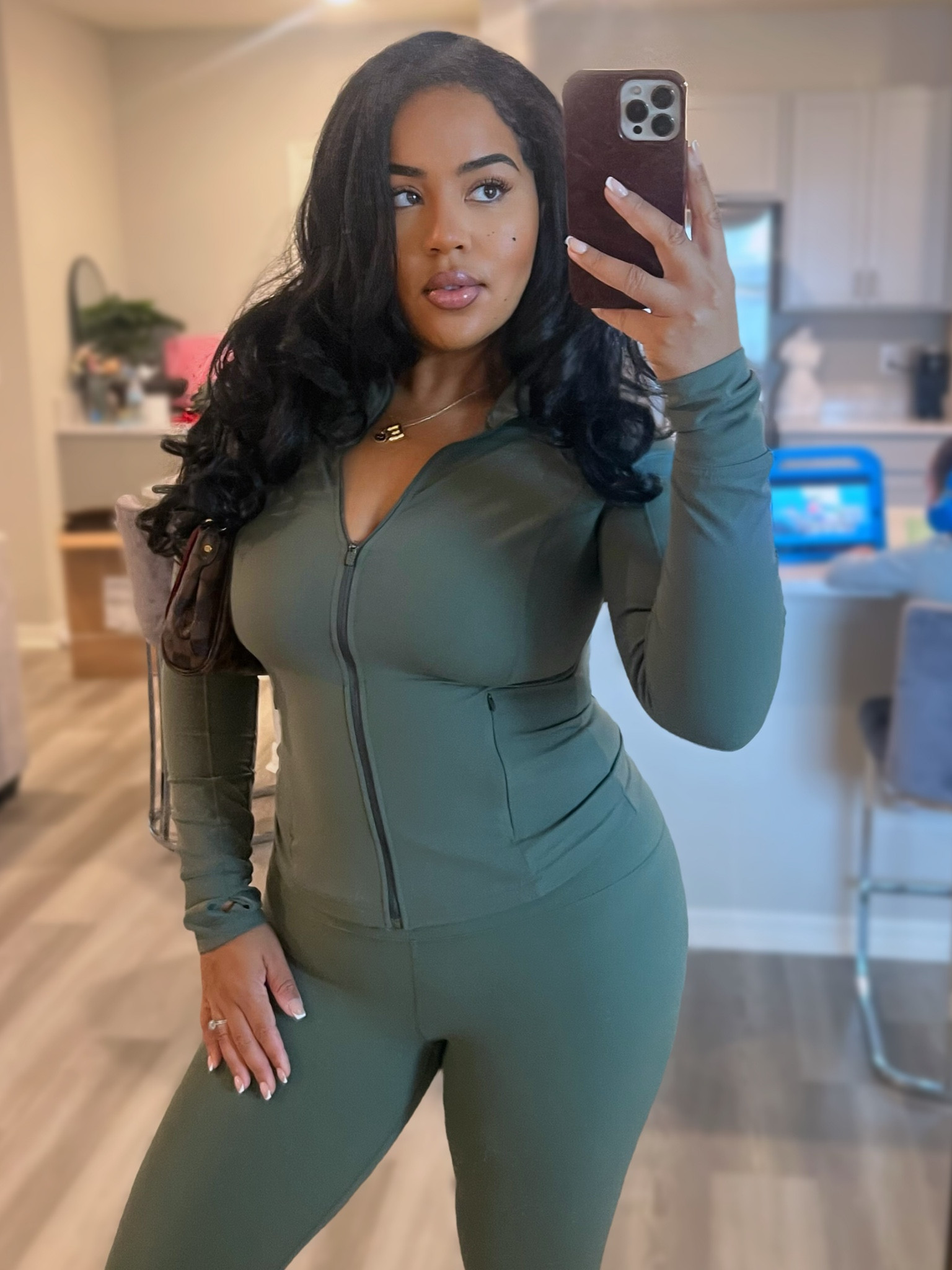 Lulu doop 🤪 wearing a small top and medium bottoms

#LTKActive #LTKMidsize #LTKStyleTip