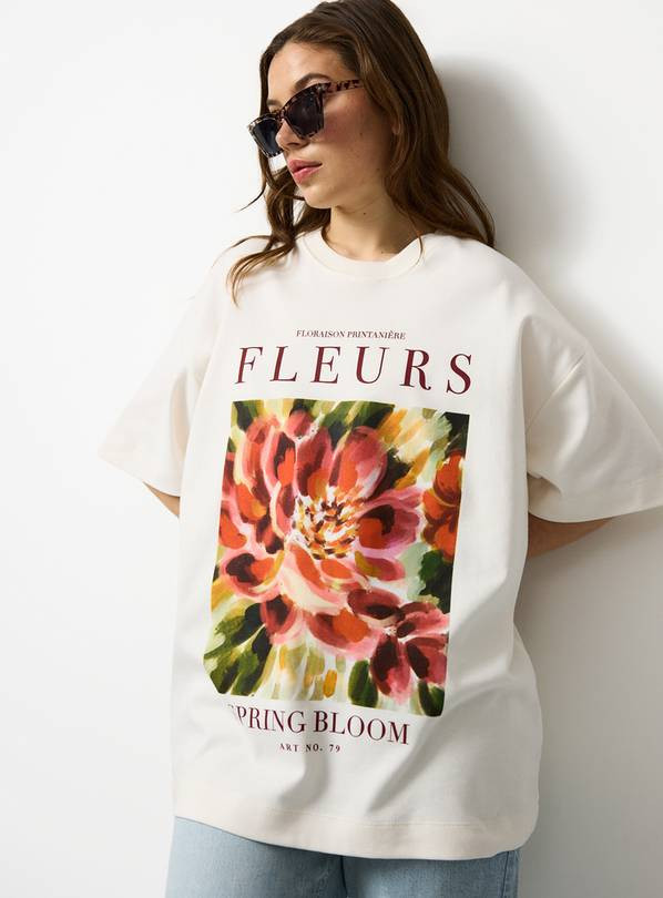 Cream Floral Graphic Oversized T-Shirt XS | Tu Clothing