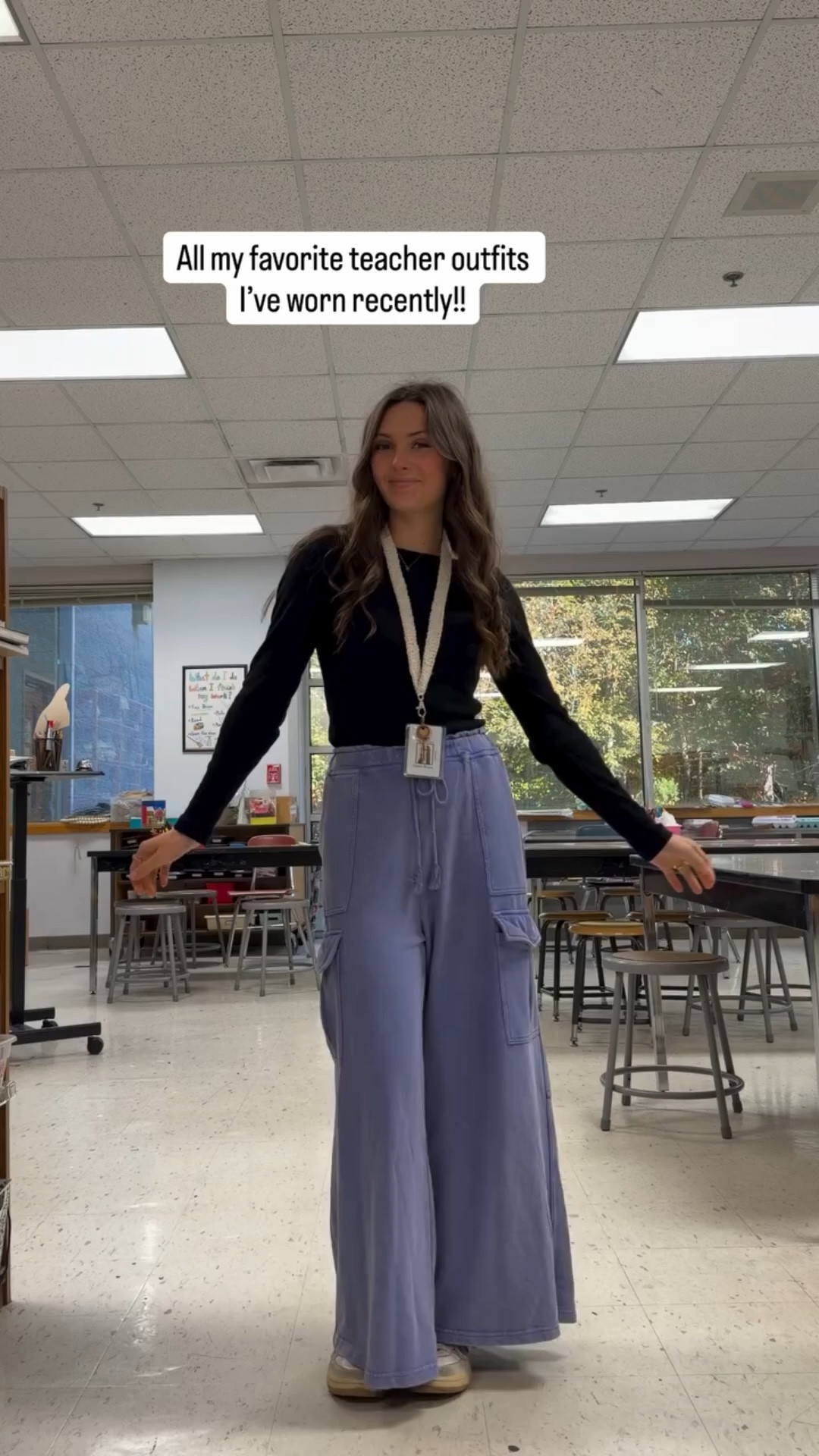 Comfy, cozy, and a little bit colorful!!🎨👩‍🏫 
•
•
•
#teacher #middleschoolteacher #genzteacher #teacheroutfit #middleschoolart #ootd