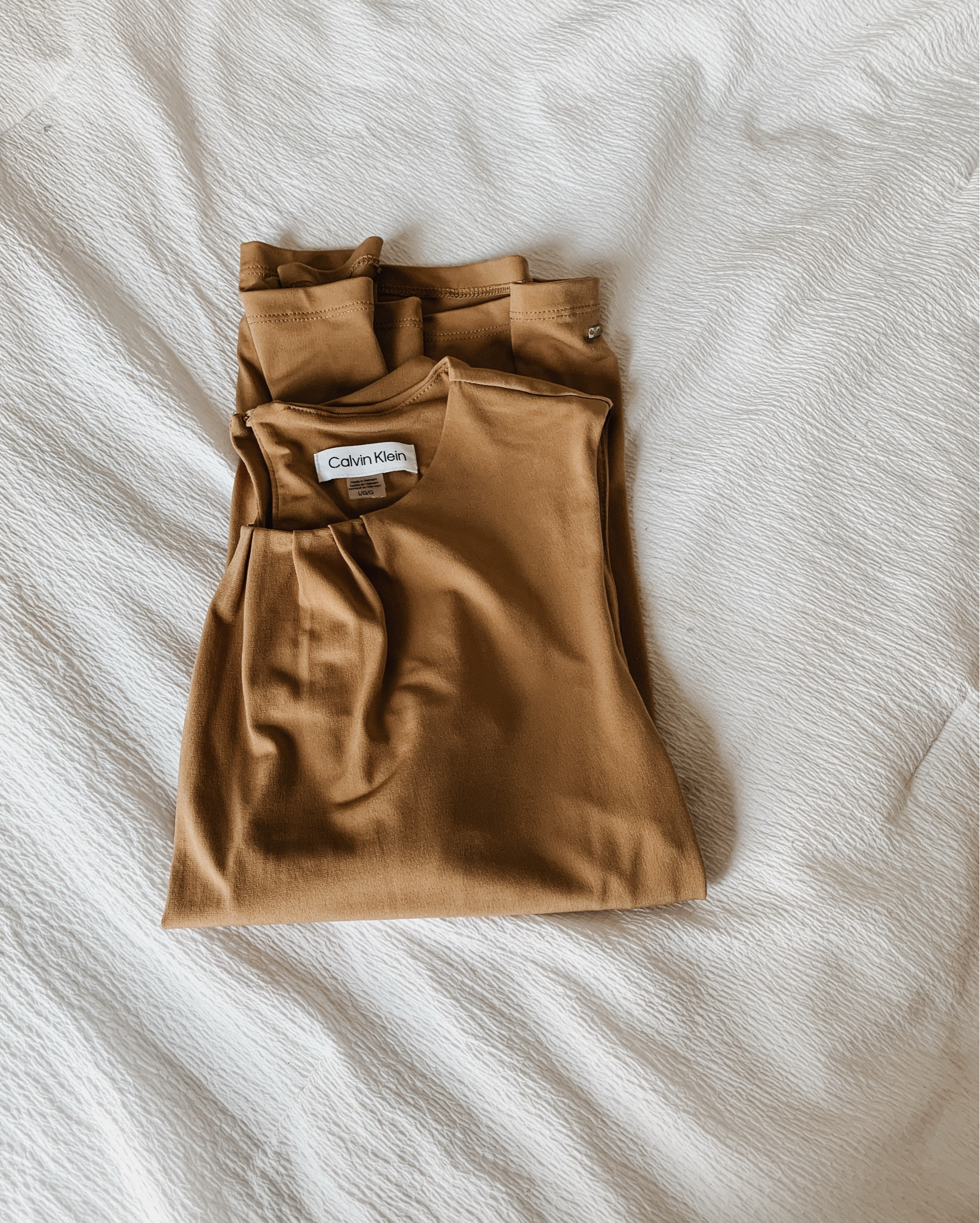 Outfit Ideas 💡 
Fall Outfit 
Halloween Party 
Jeans 
Heels
Tank Top

#LTKHalloween #LTKStyleTip #LTKSeasonal