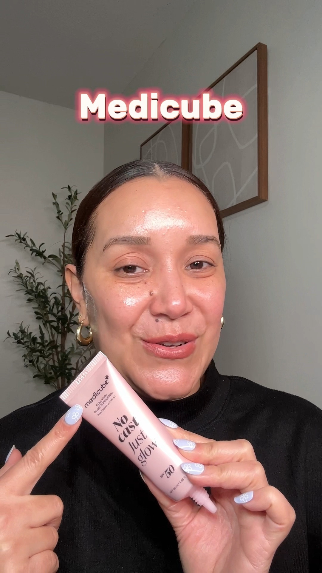 Sunscreen 

#LTKCyberWeek #LTKHoliday #LTKOver40