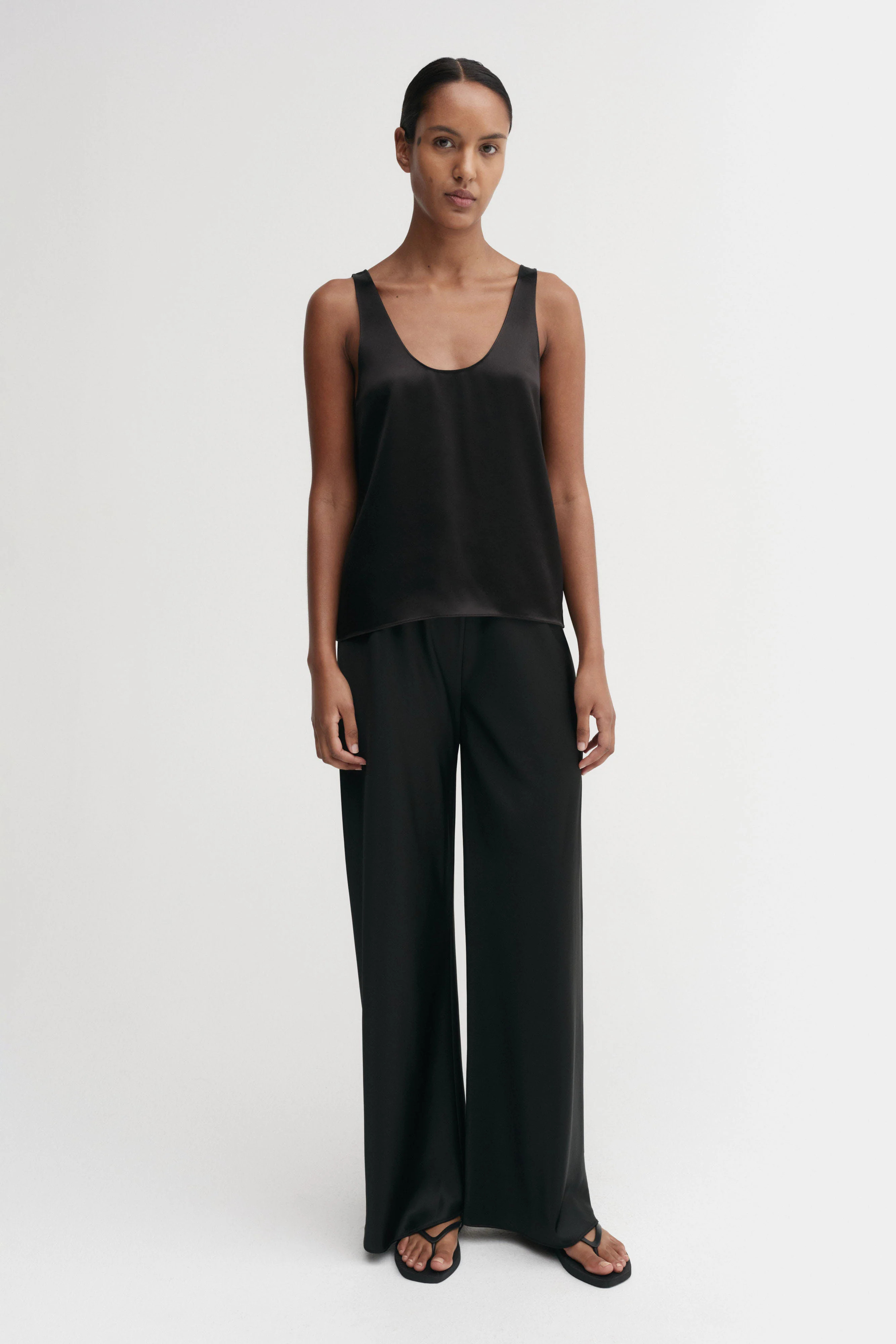 Romy Satin Top, black | Almada Label