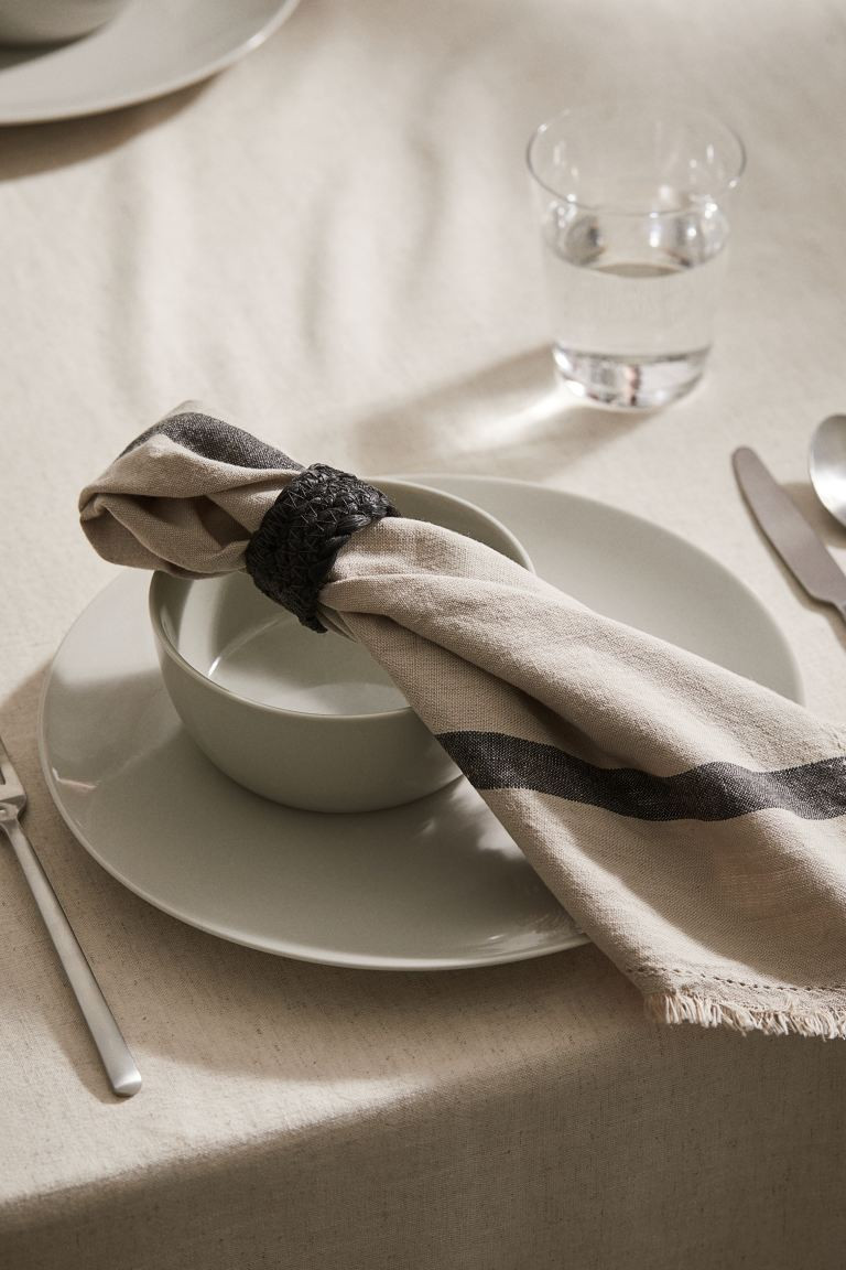 2-pack Fringed Napkins | H&M (US + CA)