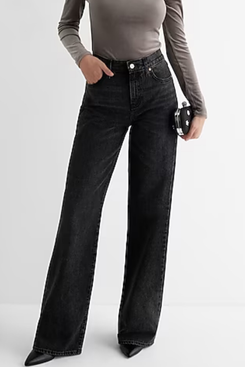 High waist wide dark jeans, perfect with boots 👢  

#LTKGiftGuide #LTKHoliday #LTKSeasonal