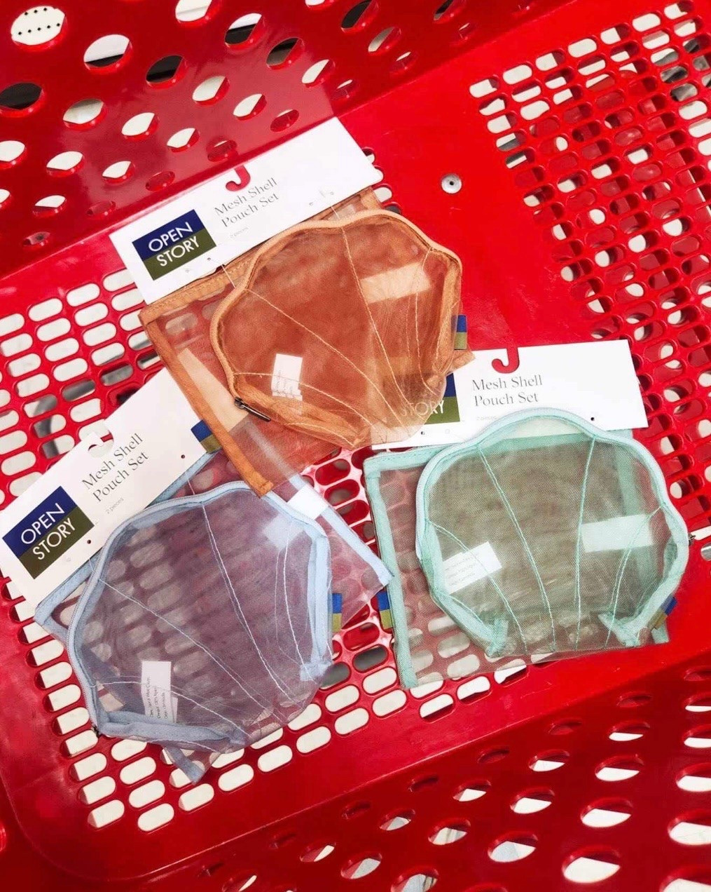 Mesh shell bags 🐚 #ltktarget

#LTKActive #LTKmomlife #LTKTravel