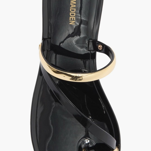 Steve Madden Glossy Black and Gold Sandals | Poshmark