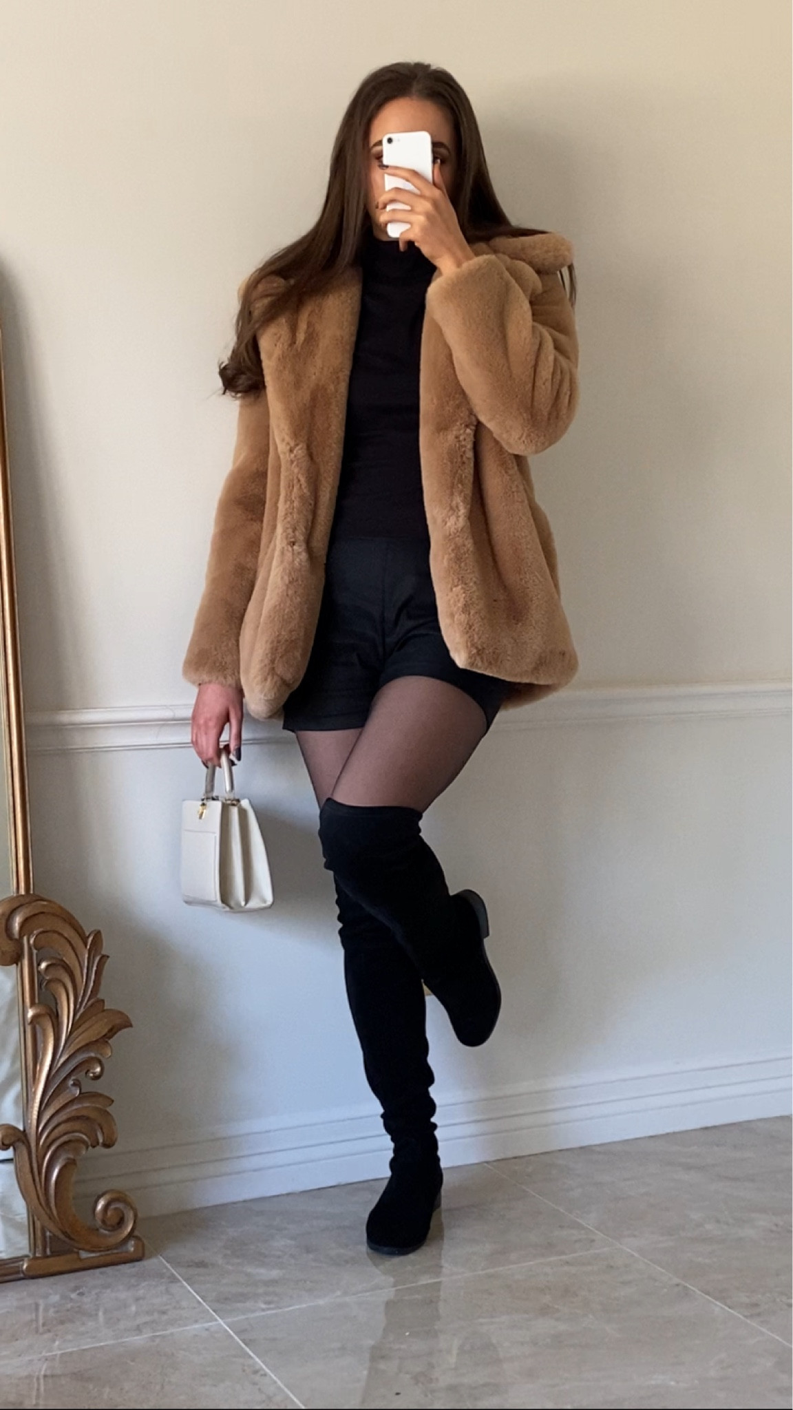 70s inspired winter look

#LTKstyletip #LTKSeasonal #LTKfit