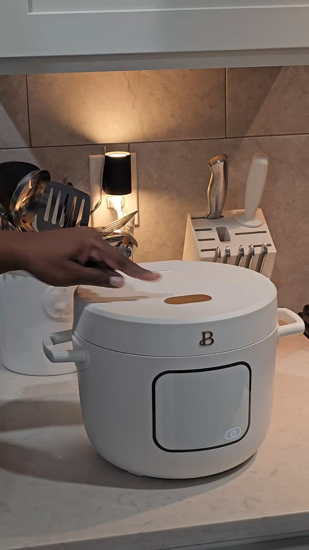 The best rice cooker from Walmart! It looks great in my kitchen and makes the best rice! The best part is how affordable it is! 

#kitchen #walmart #home #cooking #beautifulwalmart #walmarthome #food #foodie

#LTKmomlife #LTKHome #LTKfoodie
