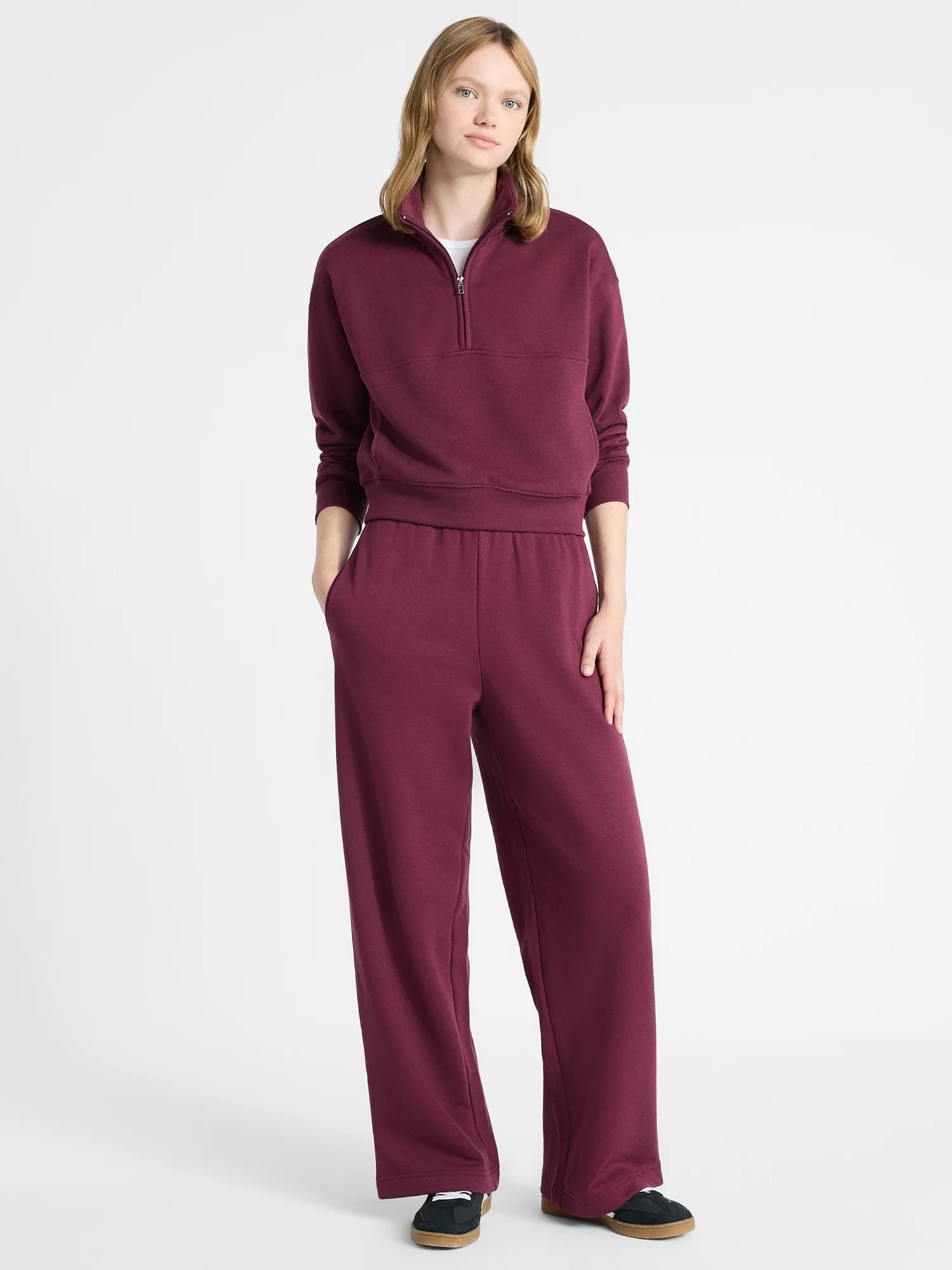 No Boundaries Wide-Leg Foldover Fleece Pants, 30'' Inseam, Women's | Walmart (US)
