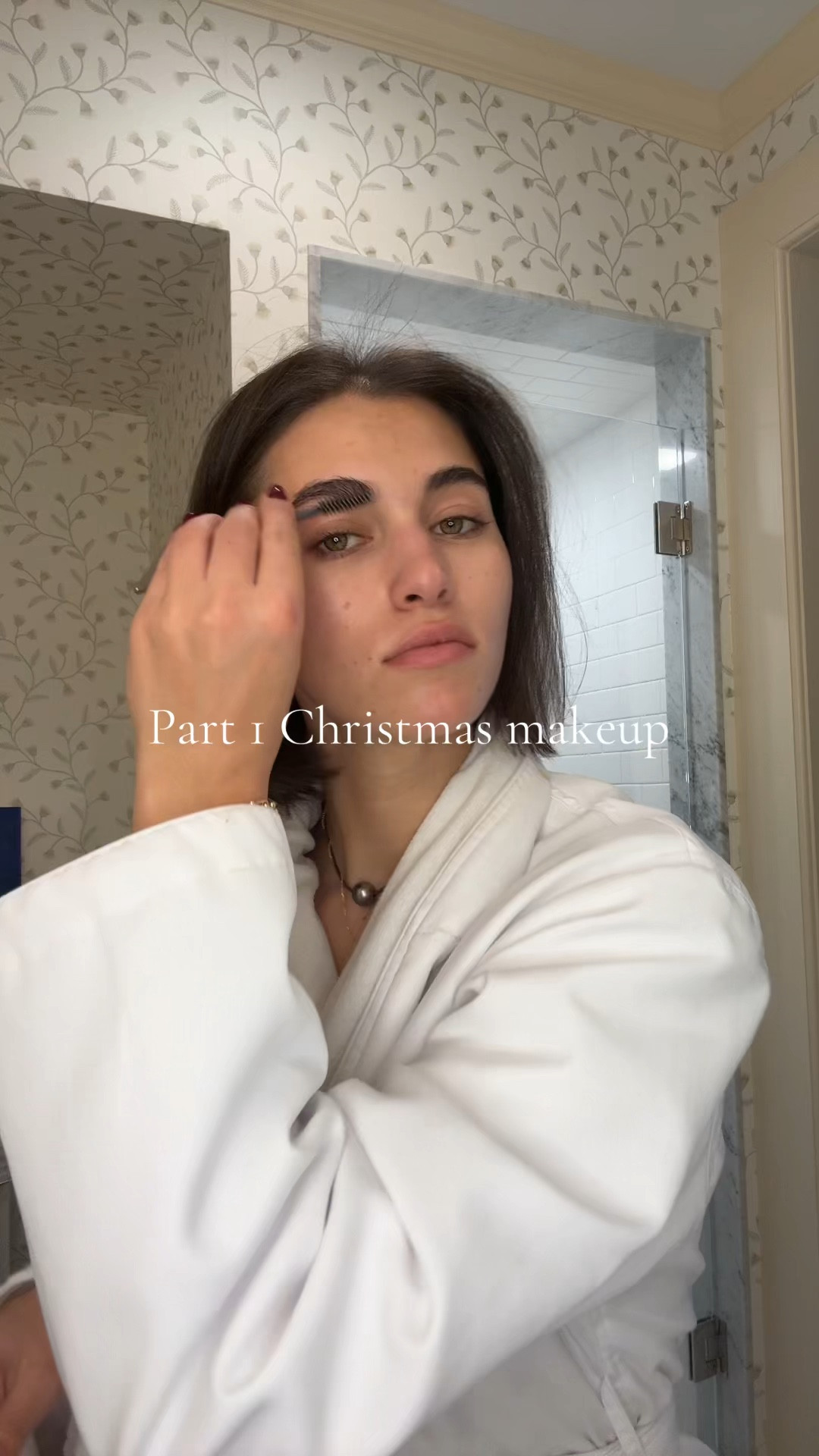 Lip liner- dusty rose 
Saie blush - dreamy 
Glossier mascara - brown
Charlotte Tilbury - medium deep
Valentino blush - 03
Ogee - copper 
Anastasia contour - fawn 