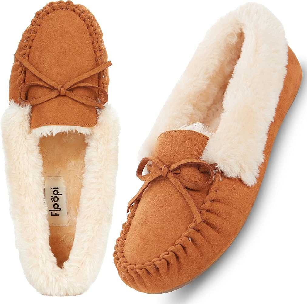 Floopi Womens Indoor/Outdoor Basic Memory Foam Moccasin Slipper | Amazon (US)